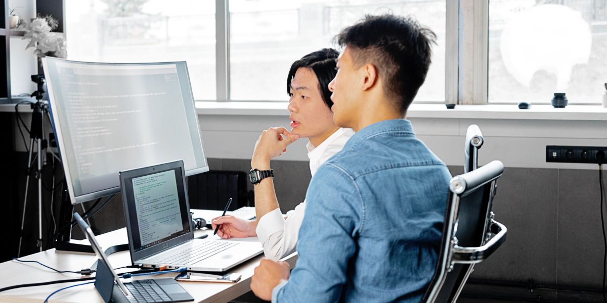 This article explains how small and mid-sized businesses should pick a website design firm that actually generates leads instead of just looking good. It covers...