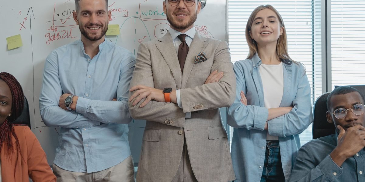 A team collaborating to develop a clear, data-driven marketing strategy, contrasting with ad-hoc tactics.