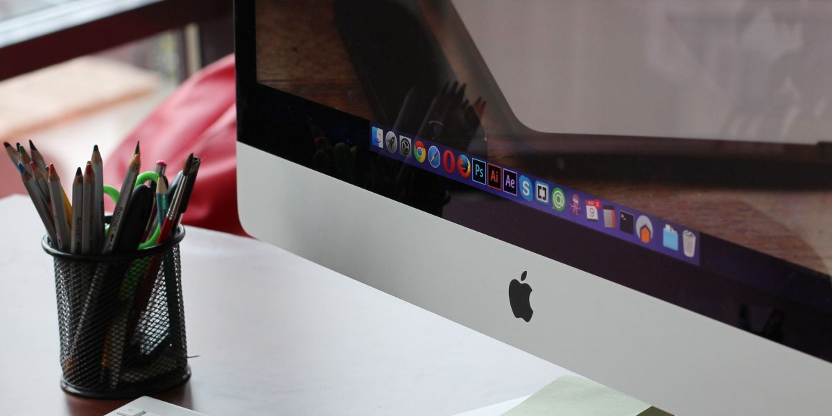 This article explains how small and mid‑sized businesses should choose website design programs in 2026 to turn a site from an online brochure into a growth engi...